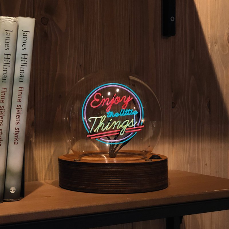 定制化礼物 情人节礼物玻璃球灯 - 霓虹灯 LED 灯 木制 手工制品 - 灯具/灯饰 - 玻璃 多色