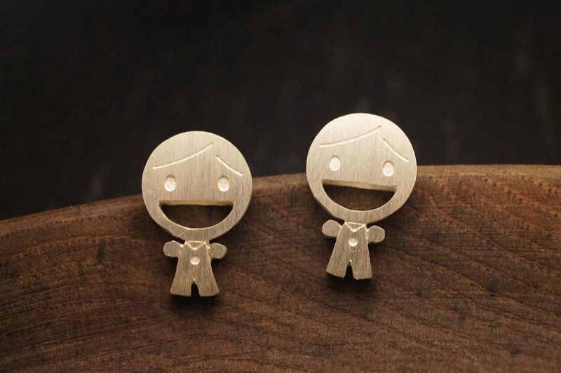 925 纯银小男孩耳环 (E138) - 手作 - 耳环/耳夹 - 纯银 银色