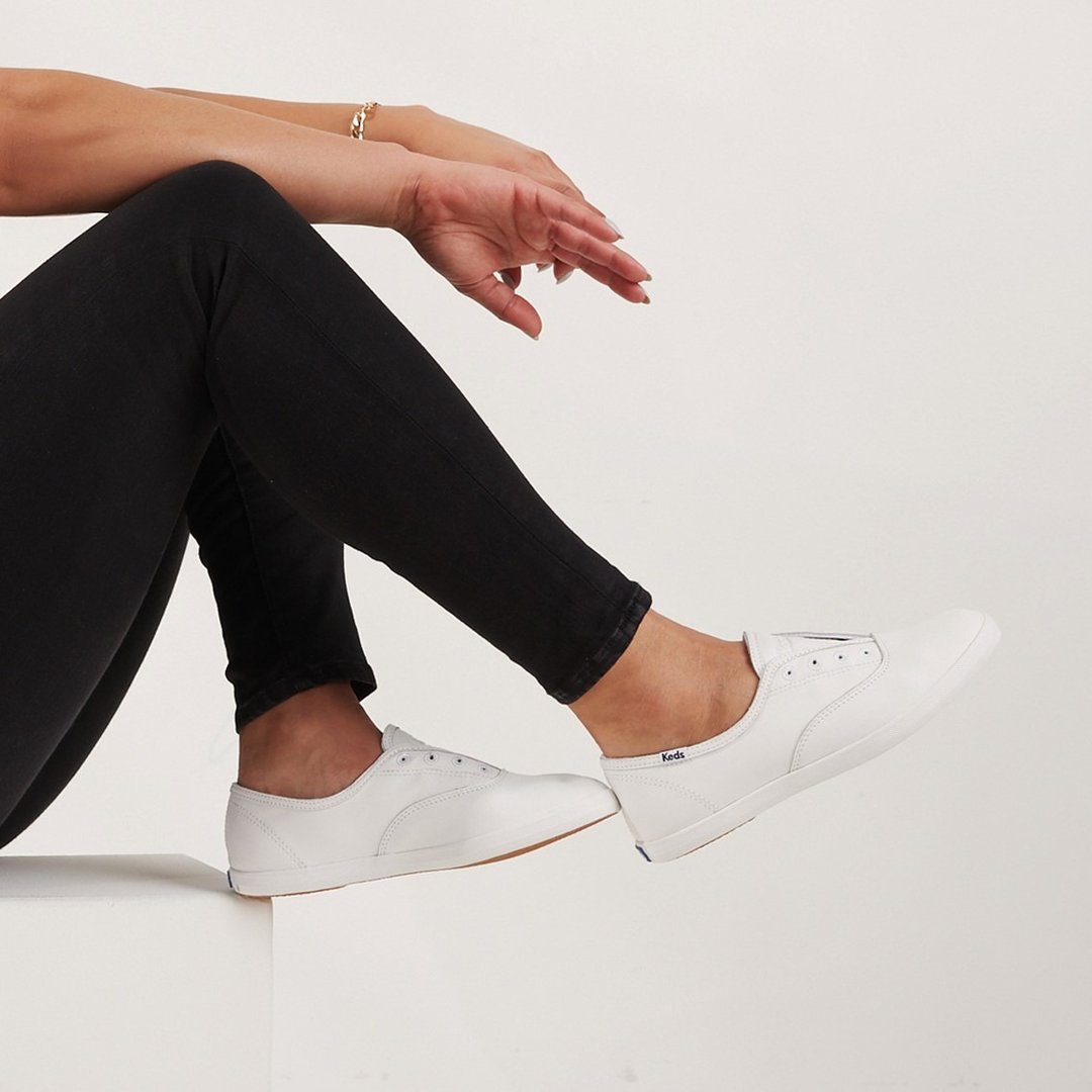 KEDS CHILLAX 经典素面皮革休闲小白鞋9213W132993 - 女款休闲鞋 - 真皮 