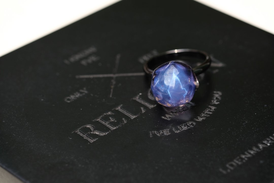 Crystal Bay (Ring: Lavender) 晶.凝 (指环: 薰衣草) - 戒指 - 玻璃 紫色