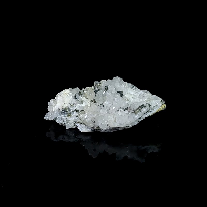 【黄铁矿白晶共生矿】 - 915 - 其他 - 水晶 黑色