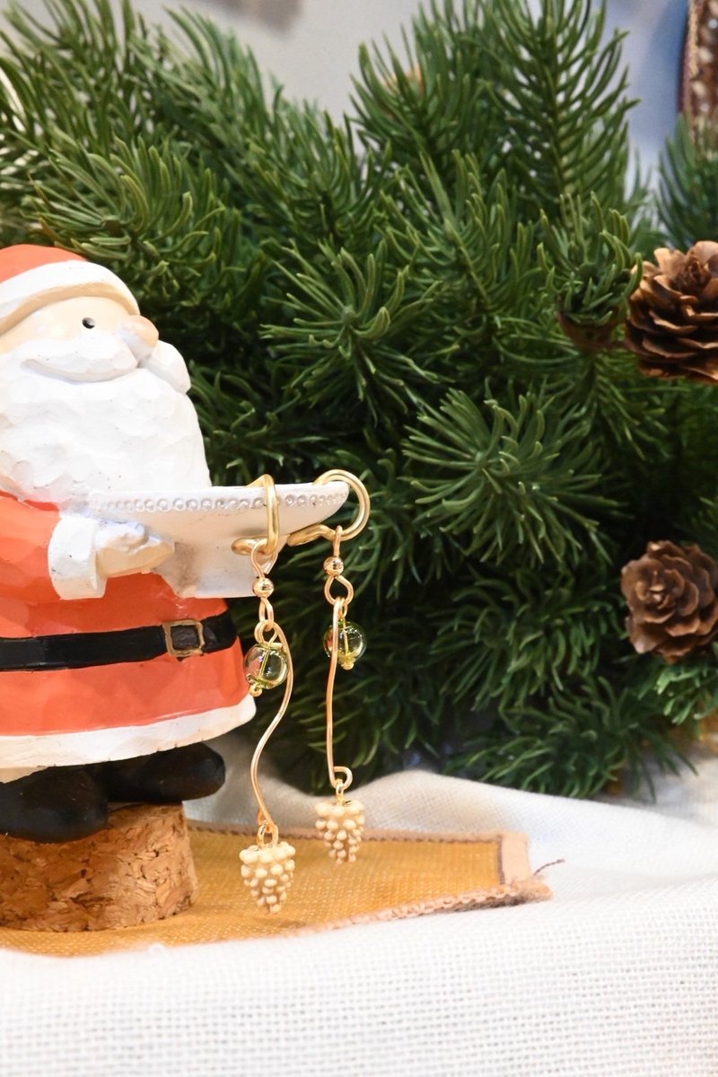 小松果长款 - 耳环/耳夹 - 其他金属 金色