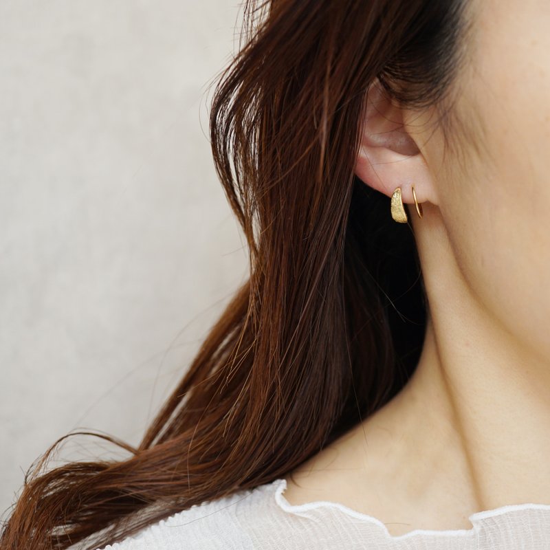 W 双圈螺旋耳环 - 耳环/耳夹 - 铜/黄铜 多色