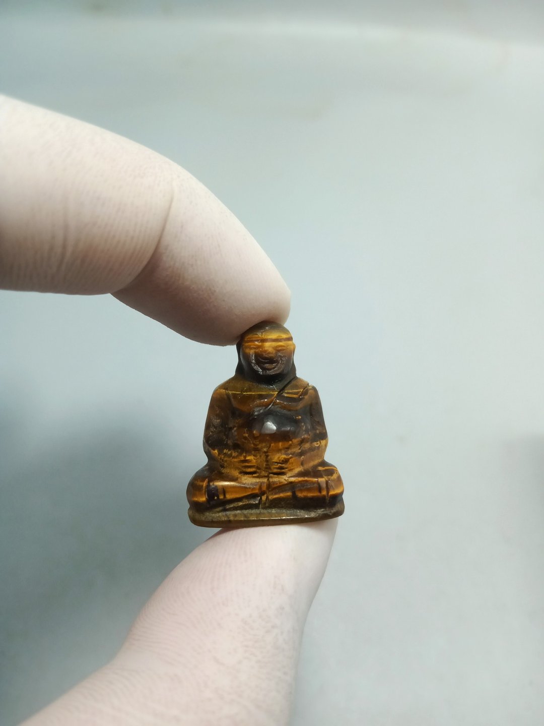 23 毫米手工雕刻虎眼石快乐佛像 100% 正品天然石材 - 其他 - 石头 