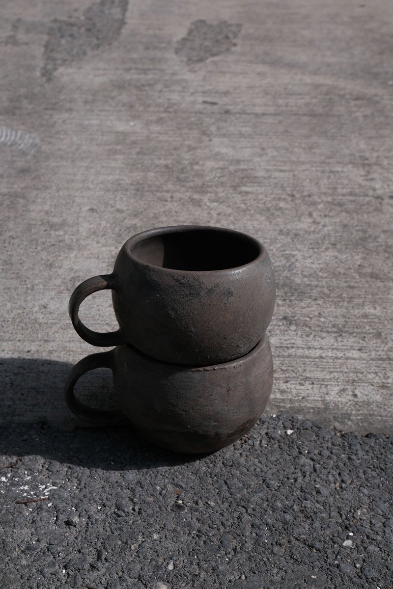 深咖沈静刷纹马克杯  - 马克杯 茶杯 杯 生活食器 - 其他杯子 - 陶 咖啡色
