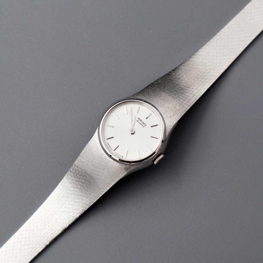 SEIKO 昭和高级一体成型石英古董表 - 女表 - 其他金属 