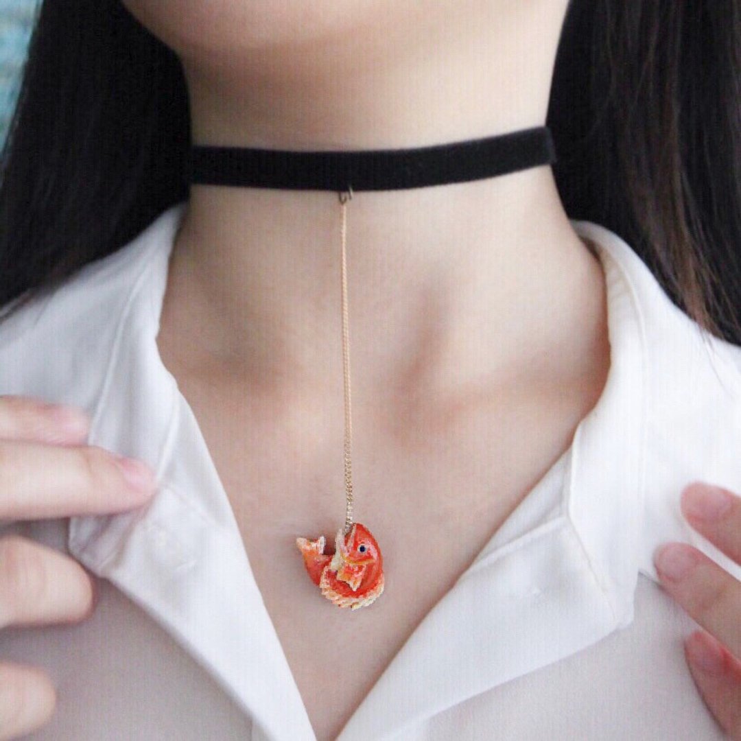 红鲷鱼颈链 项链 黑色绒带 Choker - 颈链 - 粘土 红色