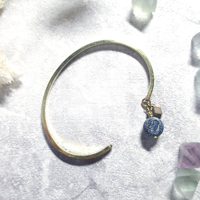 VIIART。黑色彗星。风化黑玛瑙黄铜半开手环 | 手镯中性复古个性 - 手链/手环 - 其他金属 黑色