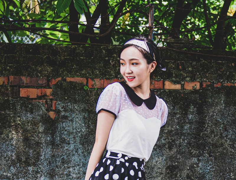 【joliememe】心之深邃 短袖上衣Deep Heart Blouse - 女装上衣 - 棉．麻 白色