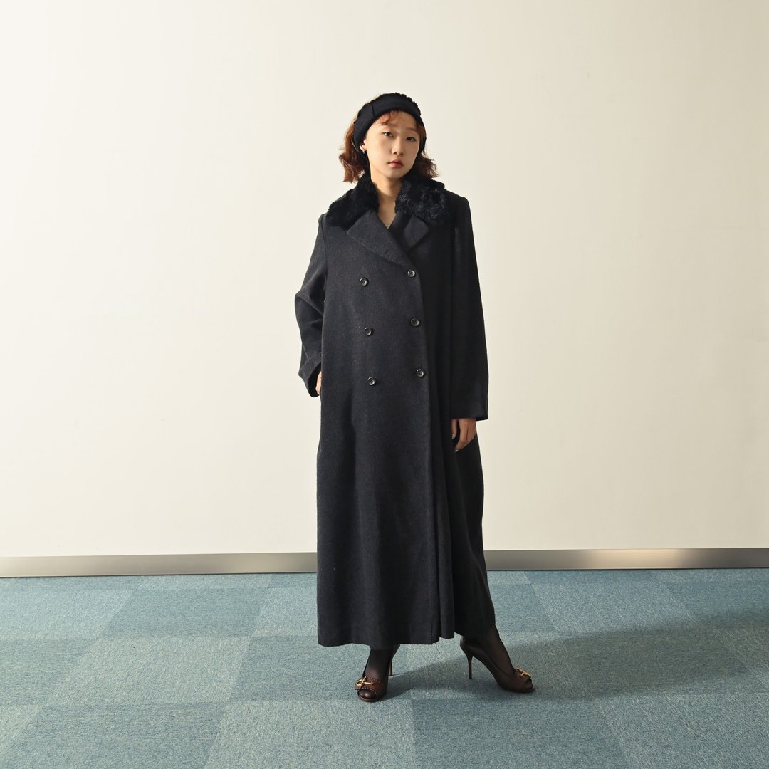 【NaSuBi Vintage】毛领缀饰日本制长版古着大衣 - 女装休闲/机能外套 - 羊毛 