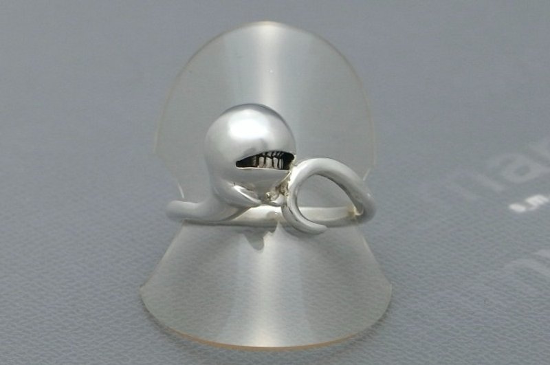 anti smile ghost ring_1 (s_m-R.32) ( 不高兴 情绪不好 幽灵 鬼 鬼魂 亡魂 灵魂 銀 戒指 指环 ) - 戒指 - 纯银 银色