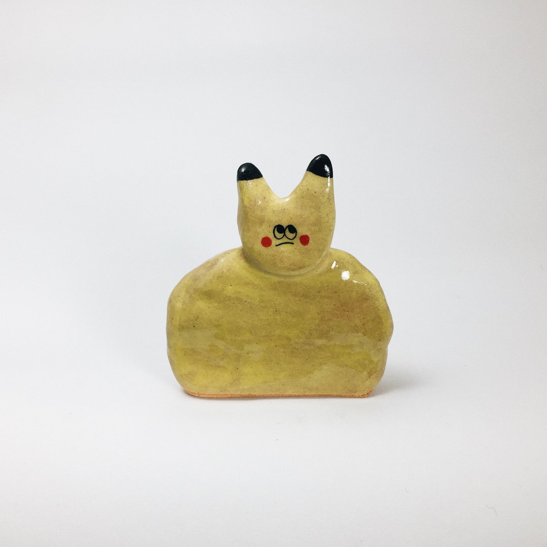 扁脸皮卡丘 - 香薰/精油/线香 - 陶 黄色