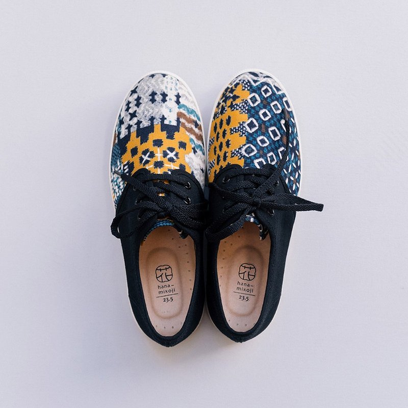 秋冬精选【牛津日】 冬日织毯 拼接 修饰脚型 帆布鞋 - 女款休闲鞋 - 棉．麻 卡其色