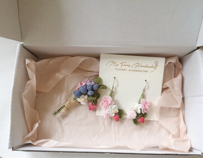 【消费券 88 折福袋企划】*My Fancy Handmade*手作鈎花饰物 - 胸针 - 绣线 白色