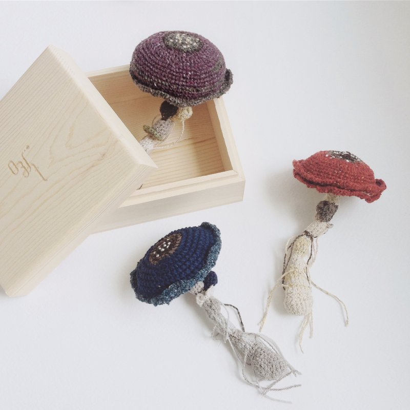 大蘑菇别针 - 胸针 - 棉．麻 多色