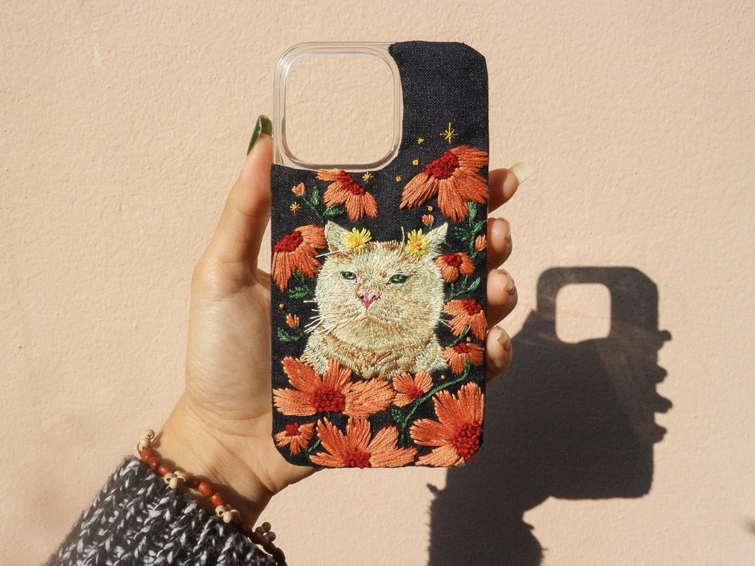 Lively Pet *Customize* Pet Embroidered/Realistic Portrait Phone-Case - 手机壳/手机套 - 绣线 多色