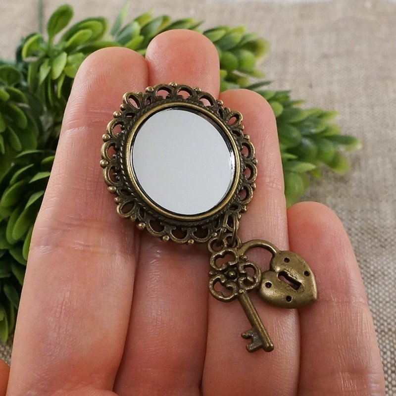 Evil Eye Glass Mirror Protection Amulet Key and Lock Heart Brooch Pin Jewelry - 胸针 - 其他材质 卡其色