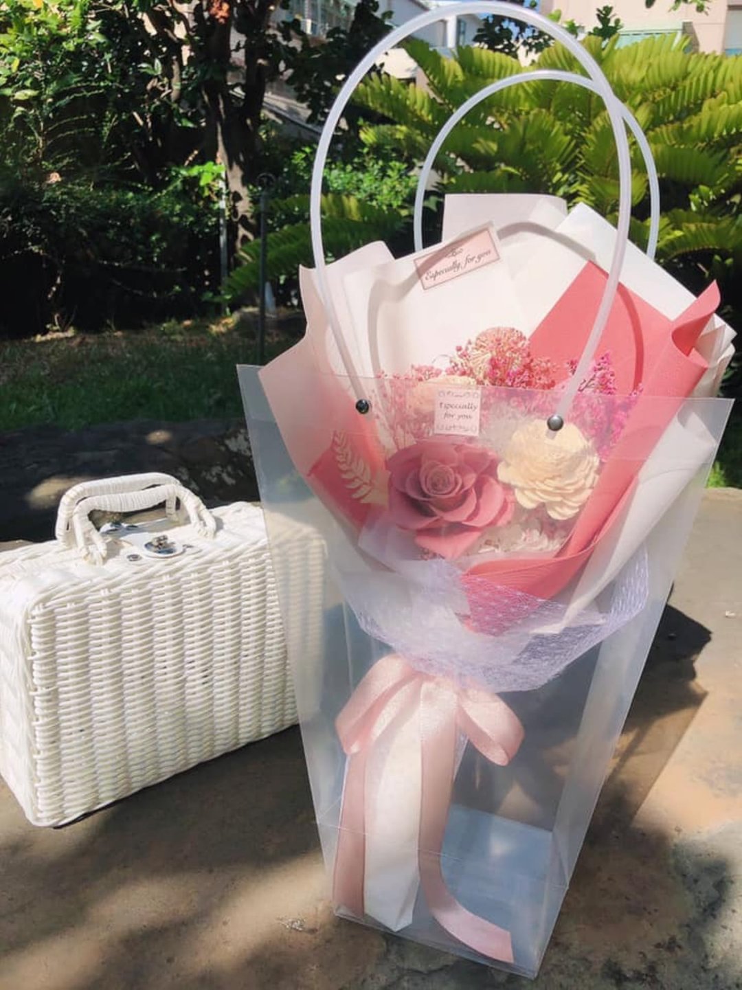 雾玫粉永生玫瑰香氛花束/情人节花束/求婚花束/毕业花束/谢师花束 - 干燥花/捧花 - 植物．花 