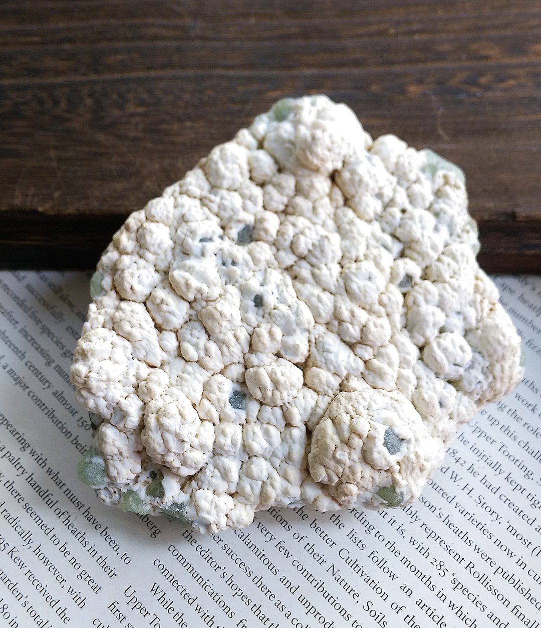 Prehnite 云南产地 葡萄石 方解石共生矿 天然矿石 原矿 - 摆饰 - 其他材质 
