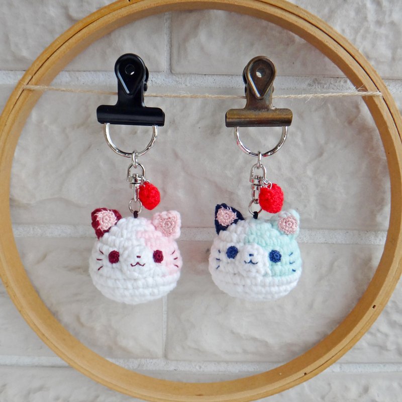 粉嫩猫猫/钥匙圈/毛线编织 - 钥匙链/钥匙包 - 其他人造纤维 多色
