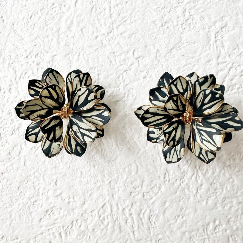 以花朵为灵感的金属丝配件 - 耳环/耳夹 - 其他金属 