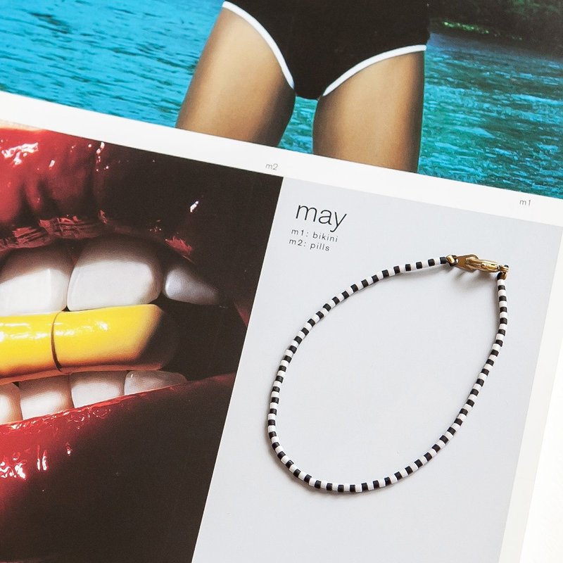 经典Black & White黑白配色普普风极细手链《小链子会社》BMK025 - 手链/手环 - 玻璃 黑色