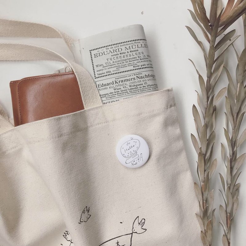 别针徽章 - 小树女孩 - 徽章/别针 - 塑料 