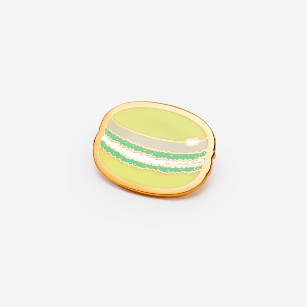 Macaron: Happiness Hat Lapel Pin - 胸针 - 珐琅 黄色