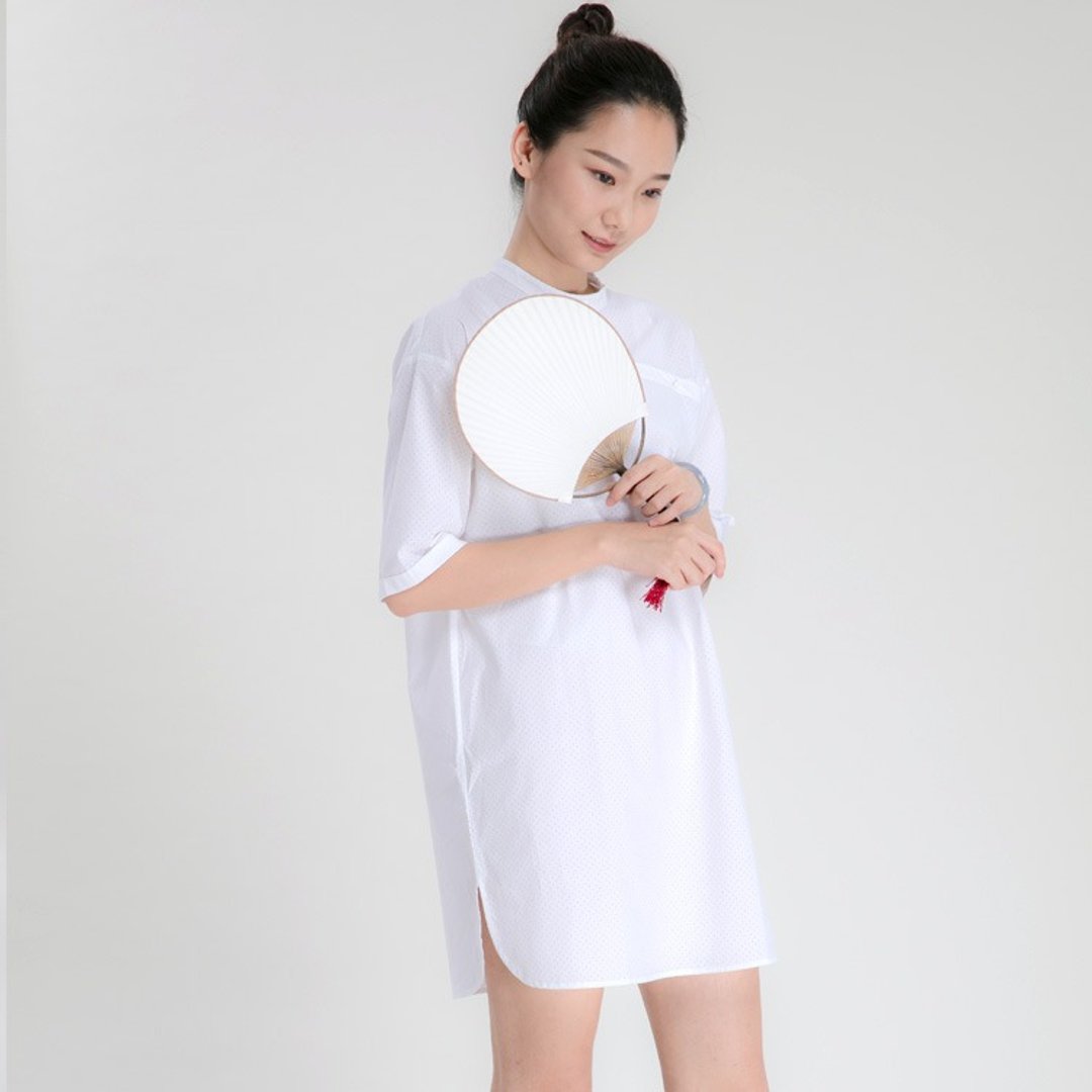 不服 镂花改良旗袍衫  斜襟长款衬衫  白  D160304 - 旗袍 - 棉 白色