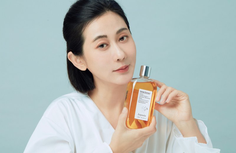 润泽肌 | 焕肤奇肌护理水 | 高效保养 - 化妆水/喷雾 - 塑料 