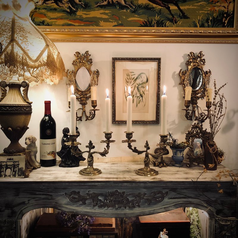 法国新艺术时期植物曲线华丽双筒黄铜烛台一对 - 蜡烛/烛台 - 铜/黄铜 橘色