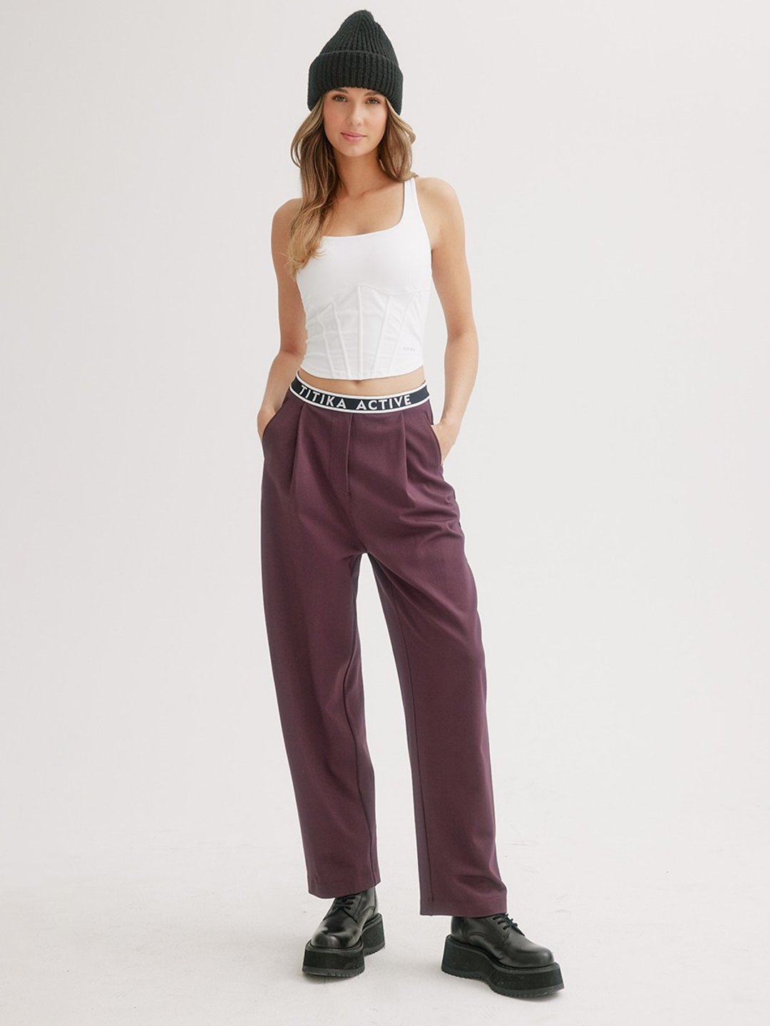 Cinched Baggy Joggers - 女装运动裤 - 尼龙 红色