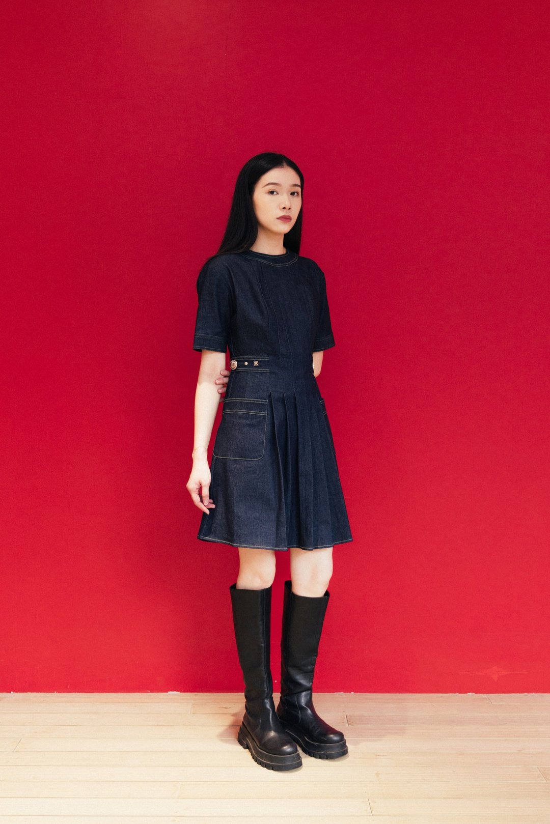 牛仔连身裙 Denim Pleated Dress - 裙子 - 其他材质 蓝色