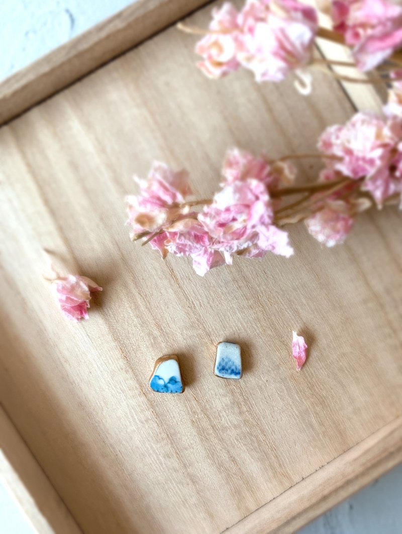 小号海陶金耳针线耳环夹式小号蓝白蓝白金浅蓝蓝陶器陶艺礼物 - 耳环/耳夹 - 陶 蓝色