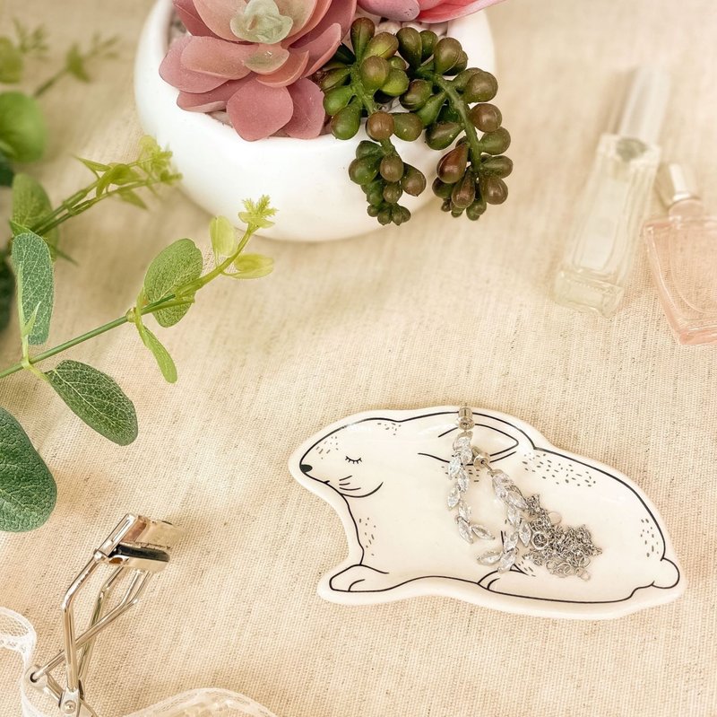 Sleepy Animal懒洋洋动物饰品盘【兔子Rabbit】居家|布置|装饰| - 收纳用品 - 陶 白色