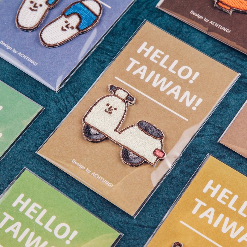HELLO!TAIWAN! / 机车 电绣烫贴 观光 纪念品 - 其他 - 绣线 白色
