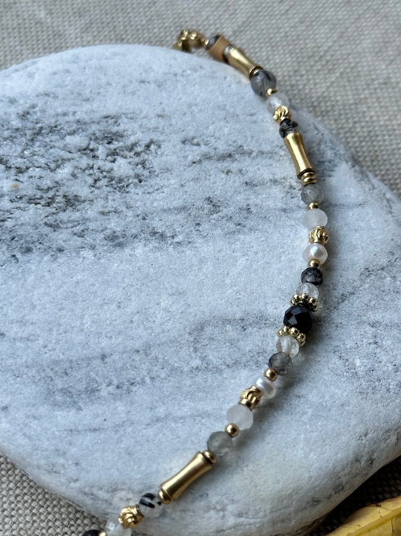 【坚韧之美】尖晶石 x 竹节设计能量手链 x 抛光黄铜 - 手链/手环 - 铜/黄铜 