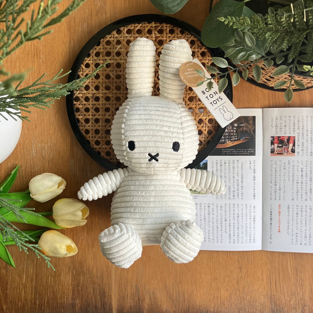 BON TON TOYS 米菲兔灯芯绒填充玩偶-白 23cm/33cm - 玩偶/公仔 - 聚酯纤维 白色