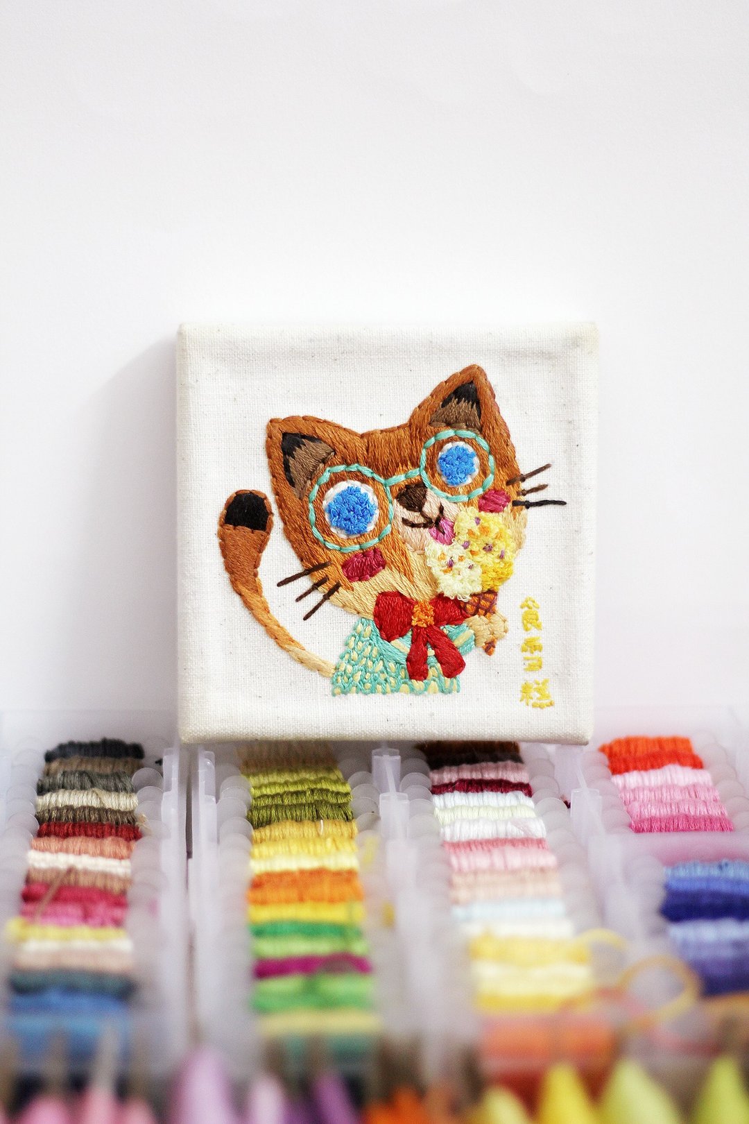 小咪猫猫【食雪糕】刺绣画食系列10*10cm-【巫猫牌】-独立原创手作 - 摆饰 - 棉 多色