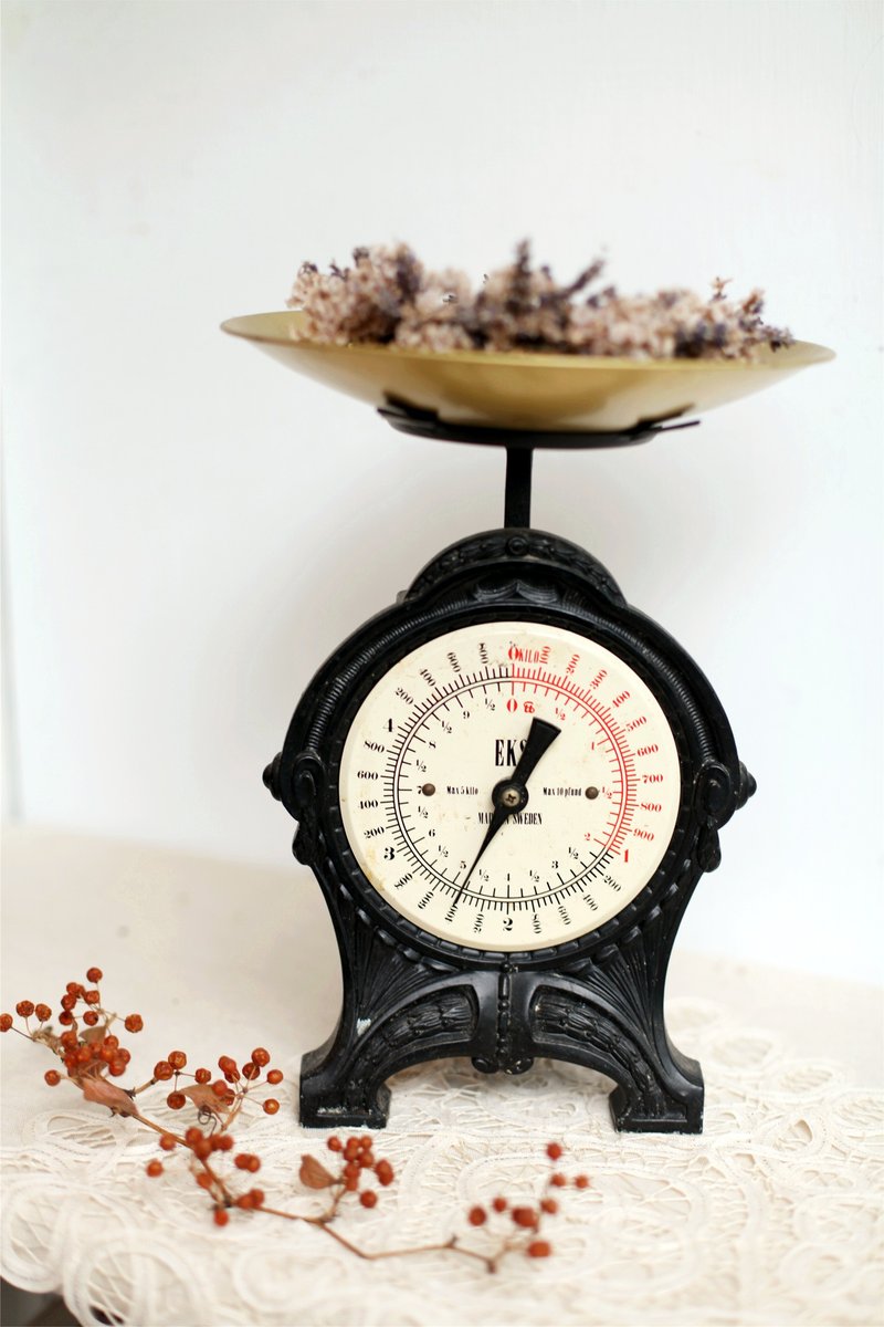 【好日恋物】德国早期纯黑雕花磅秤 - 厨房用具 - 其他金属 黑色