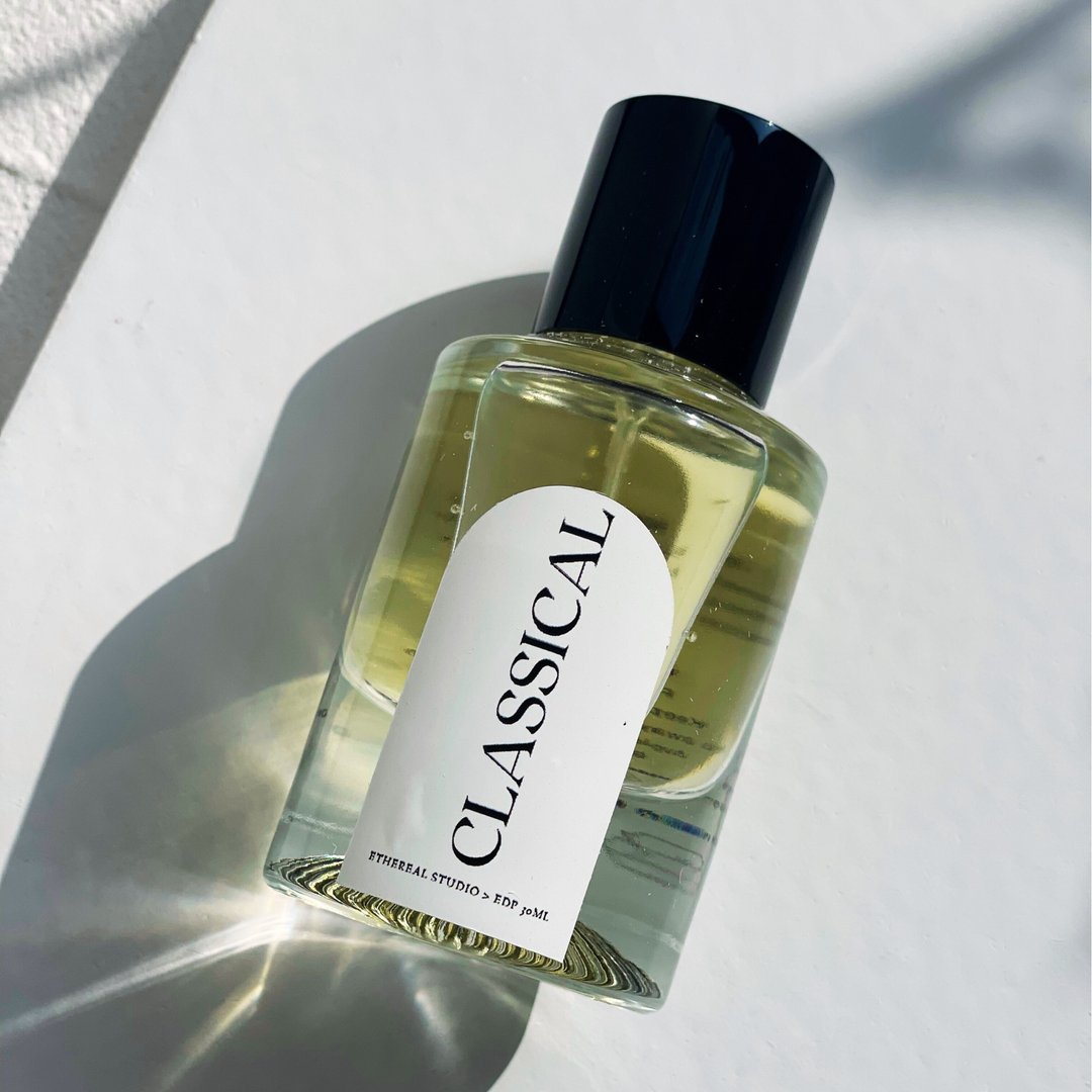 CLASSICAL - Eau de Parfum 30ml - 香水/香膏 - 浓缩/萃取物 多色