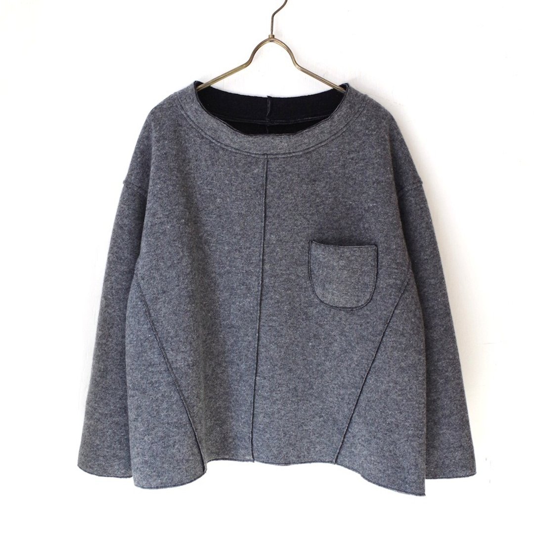 Made in Japan] wool reversible pullover (dark gray & black) - 女装上衣 - 其他材质 黑色