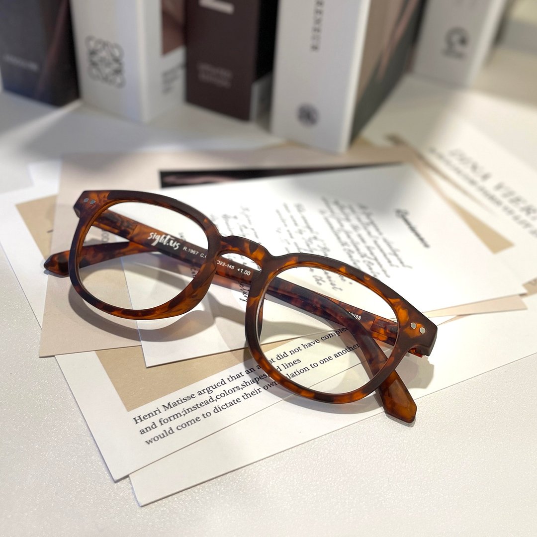 Sightus 抗蓝光老花眼镜/ 亚洲版型经典波士顿框/ 茶龟 - 眼镜/眼镜框 - 塑料 咖啡色