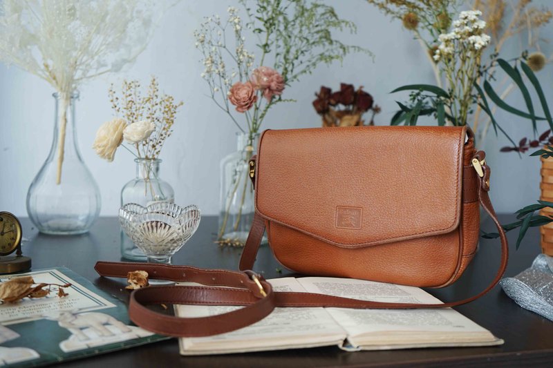 寻宝复古古董包-burberrys 焦糖棕经典肩背方包 - 侧背包/斜挎包 - 真皮 咖啡色