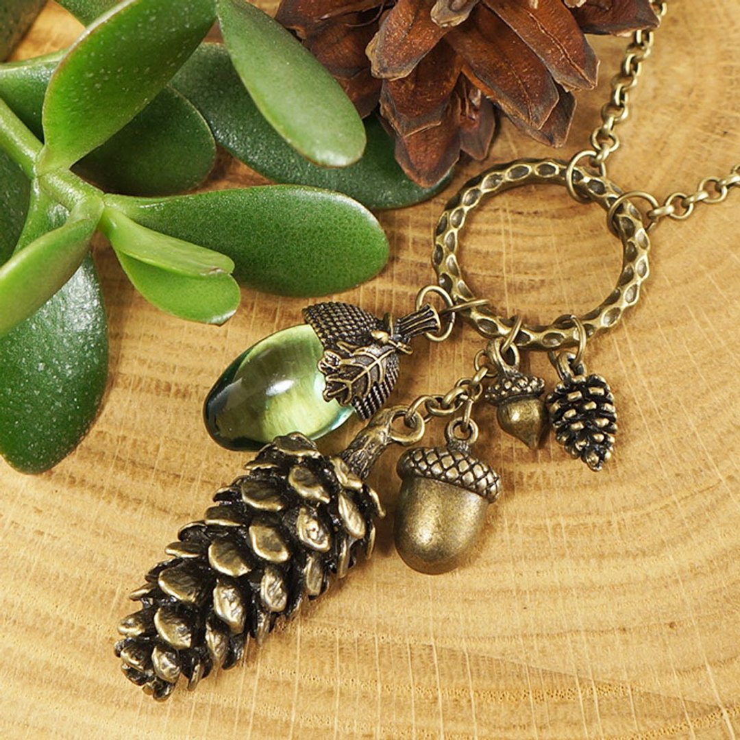 Clear Mint Green Glass Acorn Bronze Pine Cone Forest Woodland Necklace Jewelry - 项链 - 玻璃 绿色