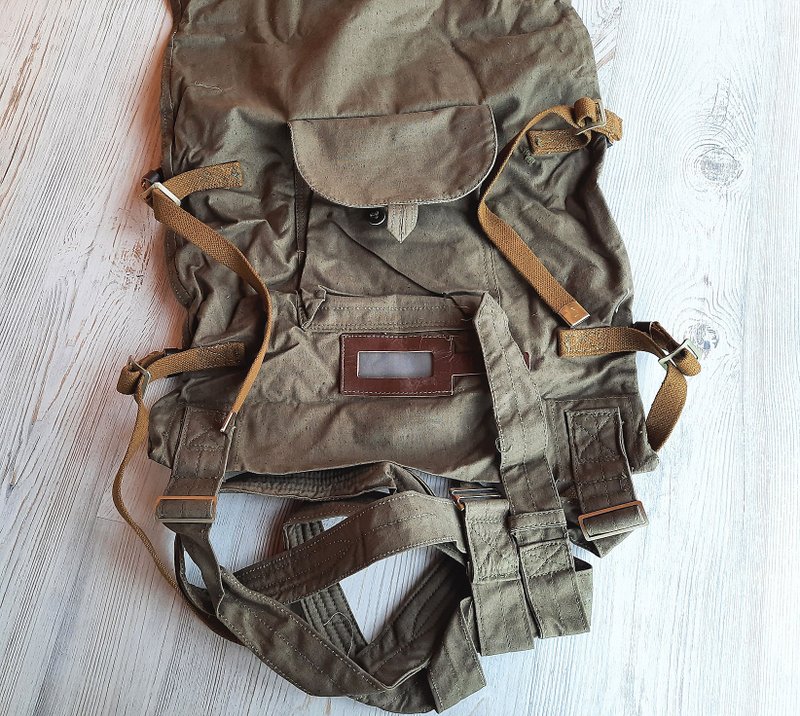 Soviet army khaki military bag - vintage Russian soldier backpack - 后背包/双肩包 - 棉．麻 绿色