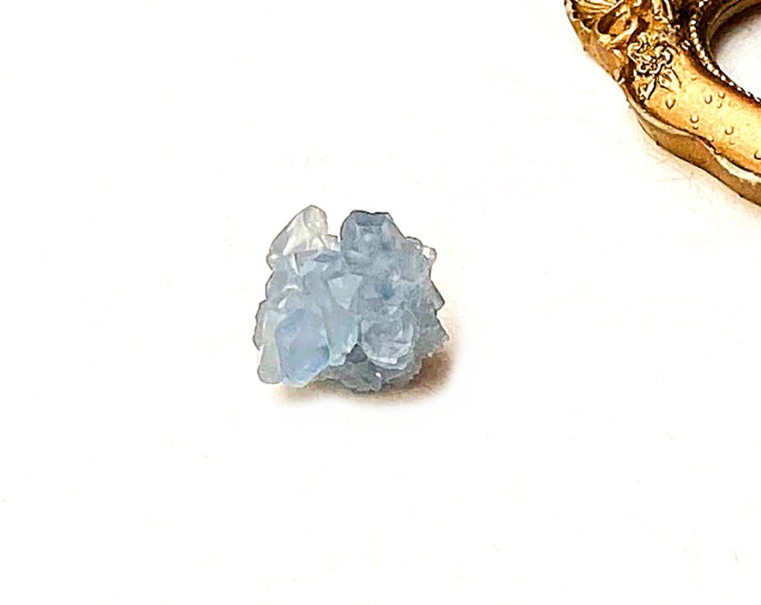 天然原矿可爱小迷你天青石小晶花 家居 办公室疗愈 能量摆件 - 其他 - 水晶 蓝色