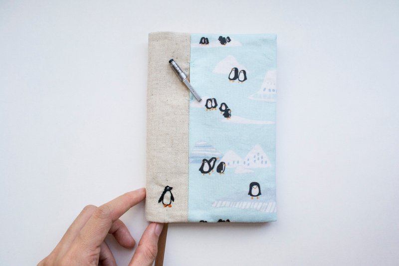 Jot of Ideas fabric A6 bookcover - Penguins - 笔记本/手帐 - 棉．麻 多色