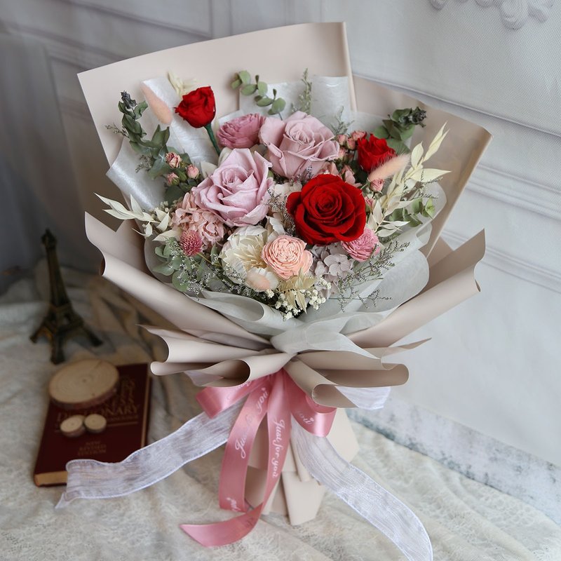 送礼花束 G84 送礼花束 情人节花束 送礼首选 圣诞节礼物 - 干燥花/捧花 - 植物．花 