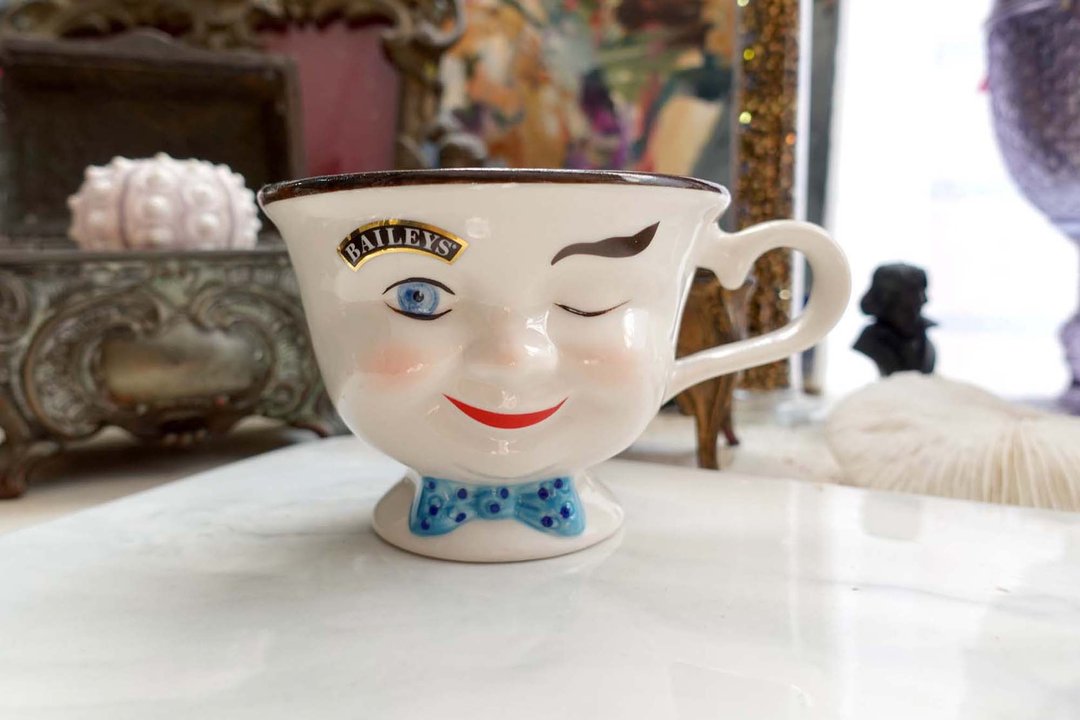 美国中古董90年代立体陶瓷笑脸娃娃茶杯咖啡杯咖啡店家居品味摆设 - 咖啡杯/马克杯 - 陶 白色